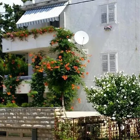 Dora דירה ספליט